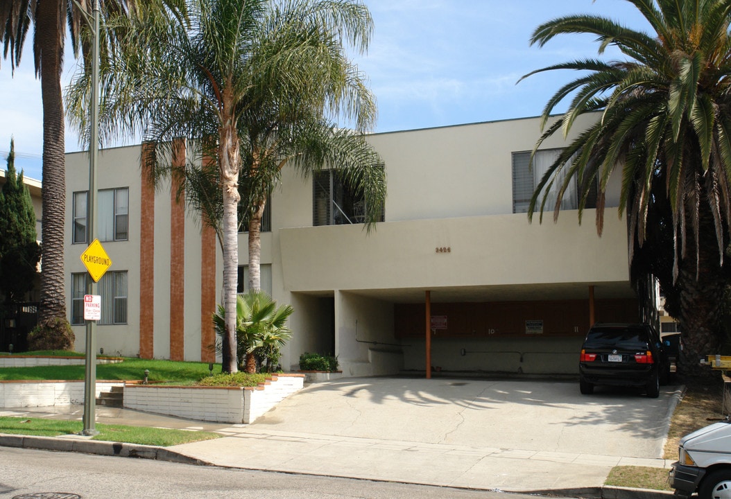 Tabor Palms in Los Angeles, CA - Building Photo