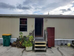 15483 Lime Dr in Punta Gorda, FL - Building Photo - Building Photo