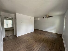 96 Chautauqua Ave in Portsmouth, VA - Building Photo - Building Photo