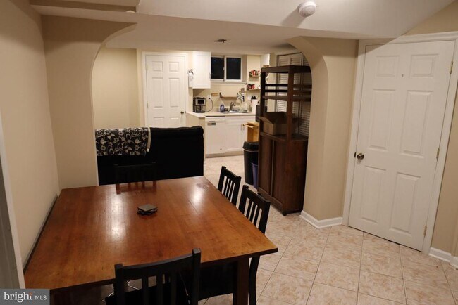 11202 Troy Rd in Rockville, MD - Building Photo - Building Photo