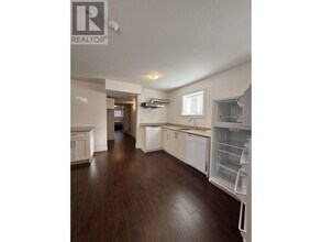23996 121 Ave in Maple Ridge, BC - Building Photo - Building Photo