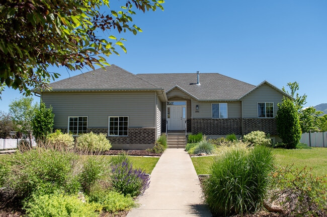 property at 845 845 W