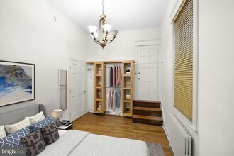 1825 S Broad St in Philadelphia, PA - Building Photo - Building Photo