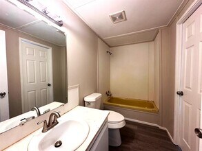 3201 Stephen F Austin Dr in Brownwood, TX - Building Photo - Building Photo