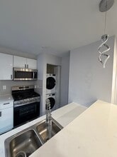 Imperial House in Elizabeth, NJ - Building Photo - Building Photo