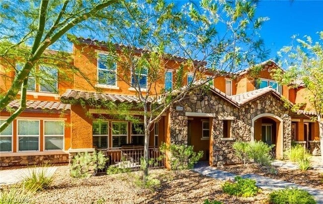 3008 Bicentennial Pkwy in Henderson, NV - Building Photo - Building Photo