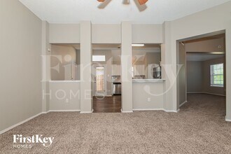 925 Parkwood Trail, Unit 9-208 in Mesquite, TX - Building Photo - Building Photo