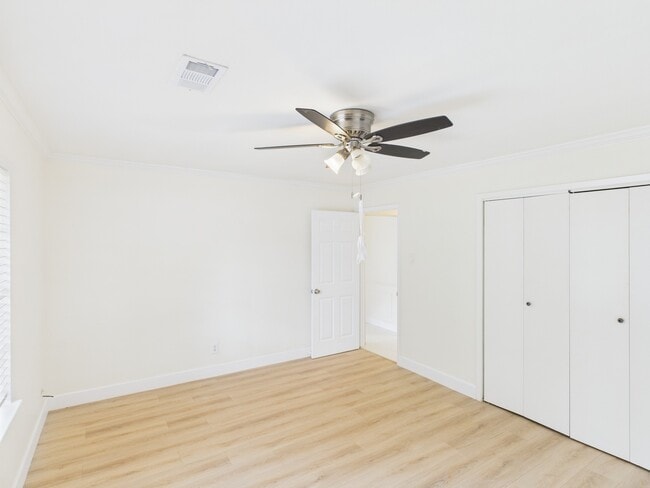 property at 9526 Meadowcroft Dr