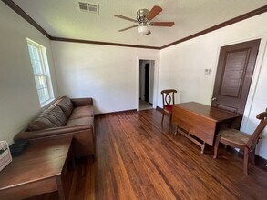 16 Hawkins Ave in Jefferson, LA - Building Photo - Building Photo