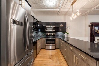 2030 Lambert Closse Rue in Montréal, QC - Building Photo - Building Photo