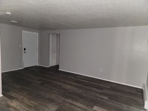 13540 Superior Rd in East Cleveland, OH - Building Photo - Building Photo