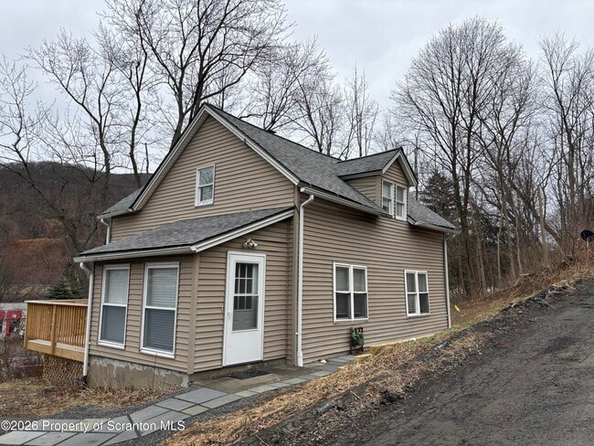 316 John St in Chinchilla, PA - Building Photo - Building Photo