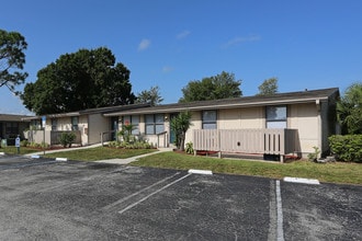 Astorwood in Stuart, FL - Building Photo - Building Photo