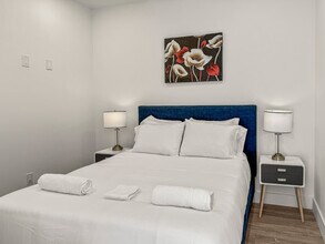 2400 E Huntingdon St in Philadelphia, PA - Building Photo - Building Photo