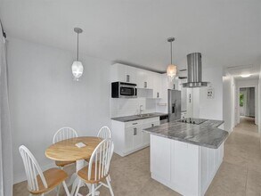 829 SW 14th St in Fort Lauderdale, FL - Building Photo - Building Photo