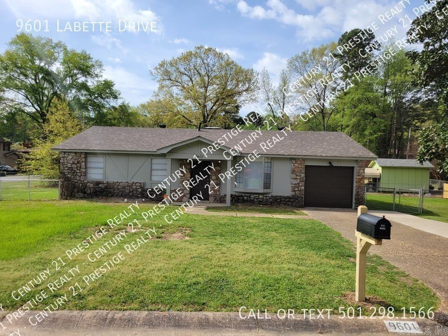 9601 Labette Dr in Little Rock, AR - Building Photo