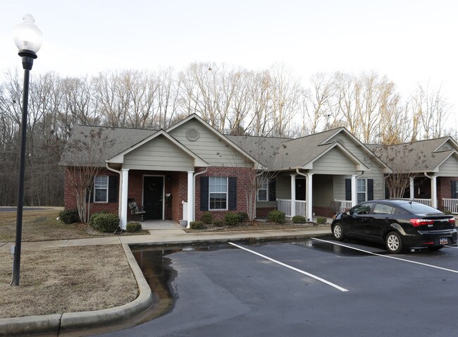 Kingston Pointe in Anderson, SC - Foto de edificio - Building Photo