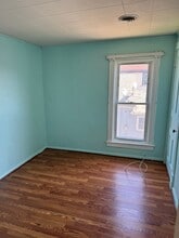 965 E Lovejoy St in Buffalo, NY - Building Photo - Building Photo