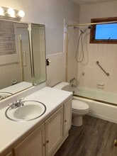 2706 Groveland Ave in Erie, PA - Building Photo - Building Photo