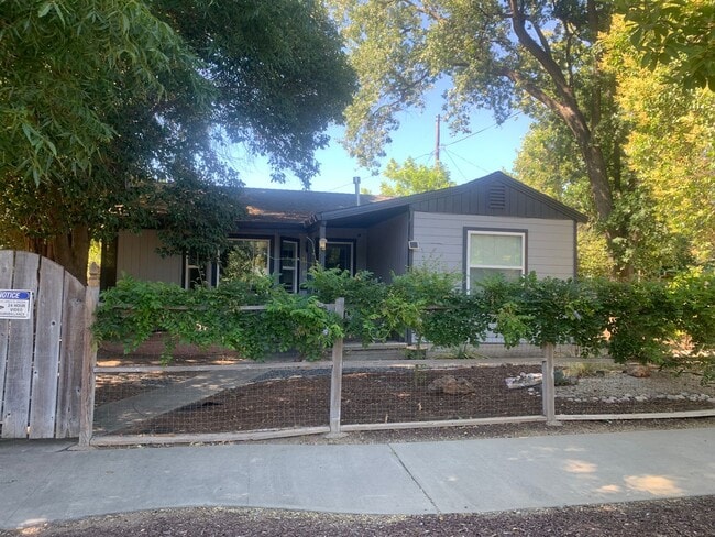 property at 370 E 5th Ave