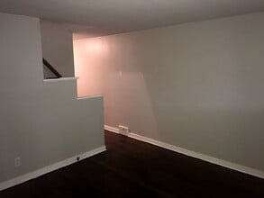 28 Greenough Ave in Pittsburgh, PA - Building Photo - Building Photo