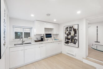 2791 Oxford St in Vancouver, BC - Building Photo - Building Photo