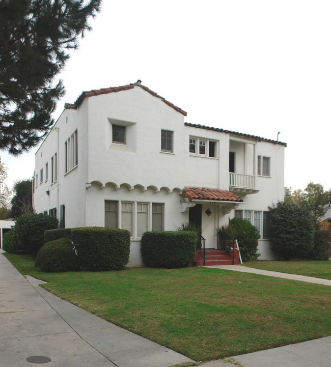 838 Marengo Ave in Pasadena, CA - Building Photo - Building Photo