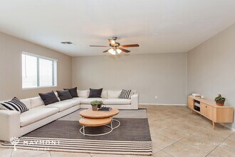 23777 N Desert Agave St in Florence, AZ - Foto de edificio - Building Photo