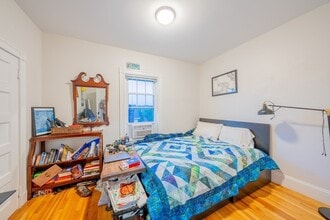 37 Magoun St, Unit 3 in Cambridge, MA - Foto de edificio - Building Photo