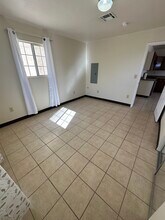 301 Alamosa in Chaparral, NM - Foto de edificio - Building Photo