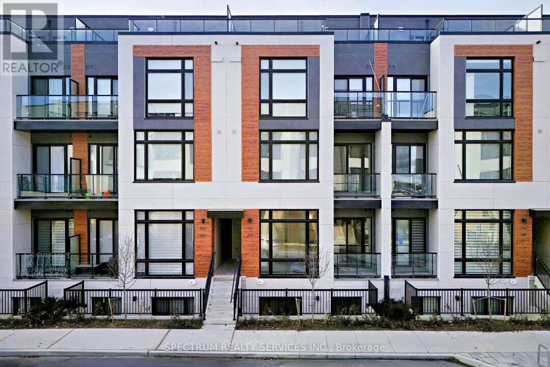 2-922 Steckley House Ln in Richmond Hill, ON - Building Photo