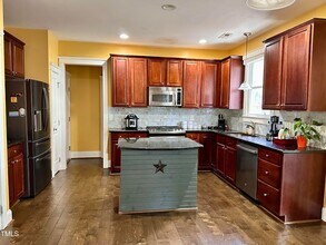 530 Alden Bridge Dr in Cary, NC - Building Photo - Building Photo