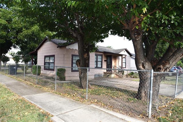 3816 Lebow St in Fort Worth, TX - Building Photo - Building Photo