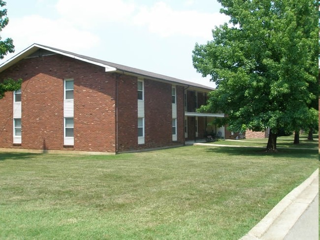 Ravencrest Apartments in Desloge, MO - Foto de edificio - Building Photo