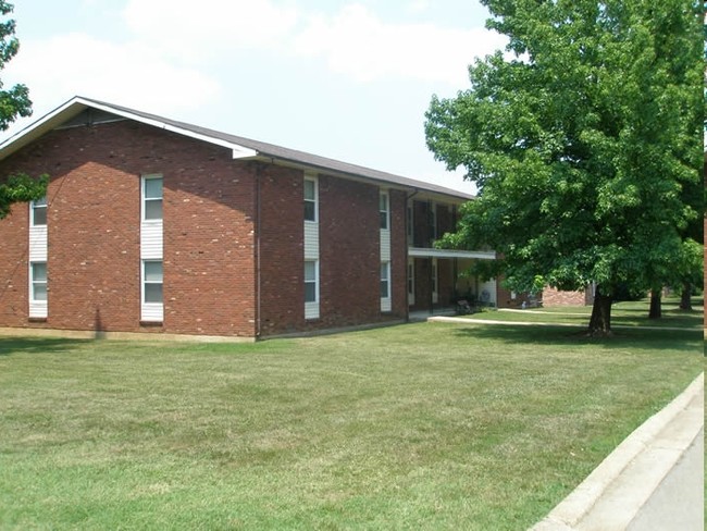 Ravencrest Apartments in Desloge, MO - Building Photo - Building Photo