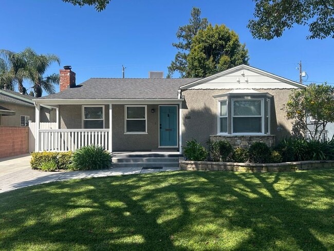 property at 825 N Frederic St