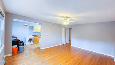 2657 W Carmen Ave, Unit 6 in Chicago, IL - Building Photo - Building Photo