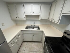 3220 NE 10th St in Pompano Beach, FL - Building Photo - Building Photo