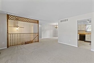 7 Wood Oak Ct in Perry Hall, MD - Building Photo - Building Photo