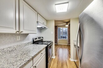 6510 Overheart Ln in Columbia, MD - Building Photo - Building Photo