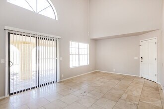 15810 N 37th Ln in Phoenix, AZ - Building Photo - Building Photo