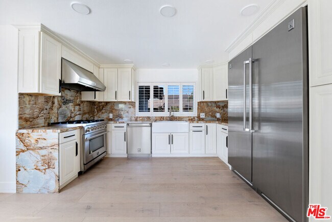 32305 Blue Rock Ridge in Westlake Village, CA - Building Photo - Building Photo
