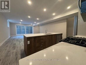 613 Parkview Rd in Ottawa, ON - Building Photo - Building Photo