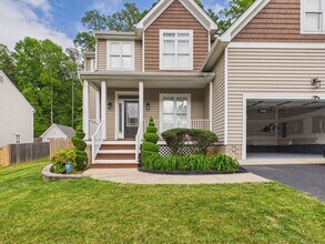 3015 Chislet Dr in Midlothian, VA - Building Photo - Building Photo