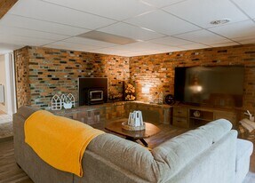 244 Toby St, Unit B in Clarion, PA - Building Photo