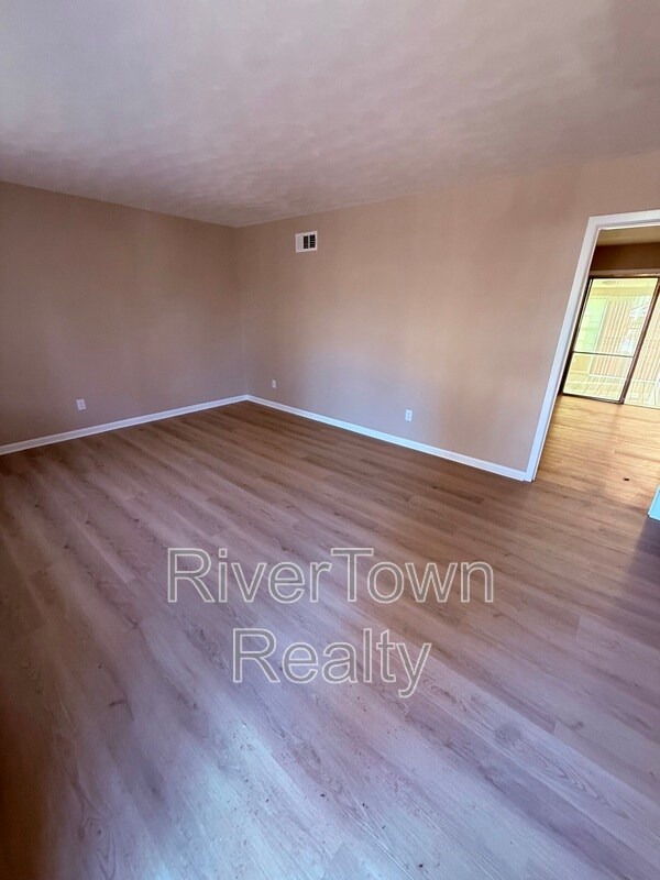 2593 Sandpiper Ave in Memphis, TN - Building Photo - Building Photo