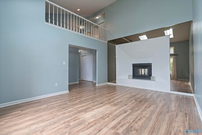 6512 Willow Springs Blvd NW in Huntsville, AL - Building Photo - Building Photo