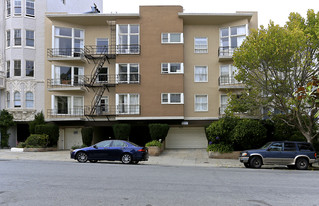 2060 Pacific Ave in San Francisco, CA - Building Photo