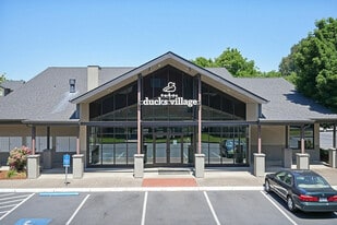 Ducks Village in Eugene, OR - Building Photo