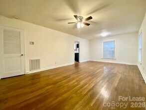 755 Harwyn Dr in Charlotte, NC - Building Photo - Building Photo